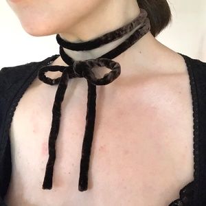 Dark Brown Velvet Bow Choker
